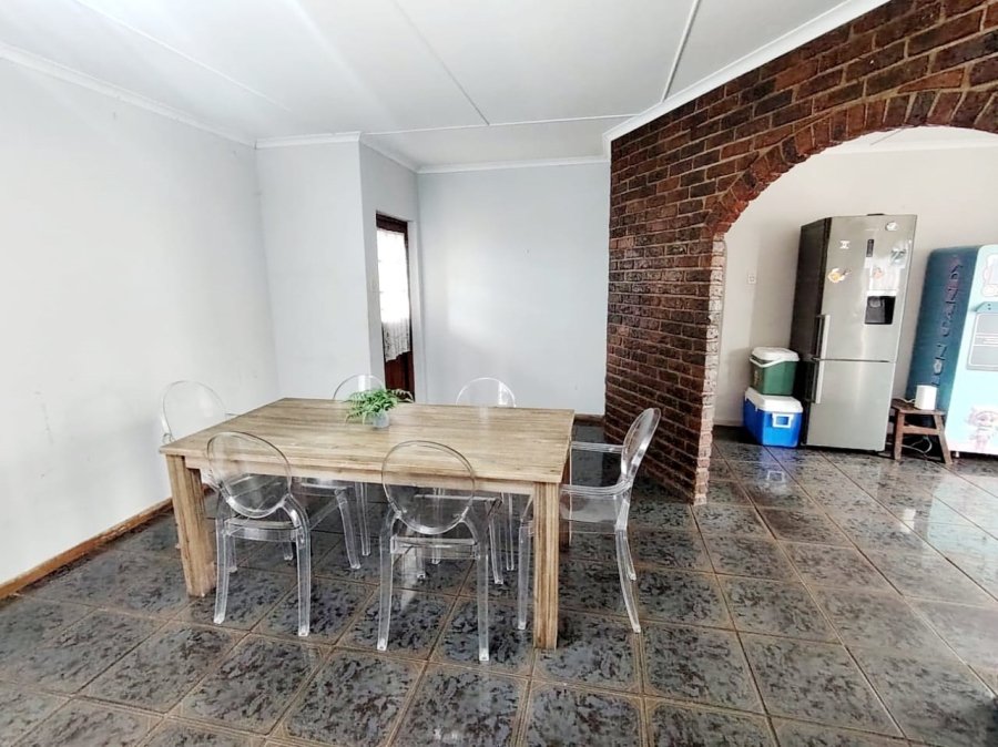 4 Bedroom Property for Sale in Amalinda Eastern Cape